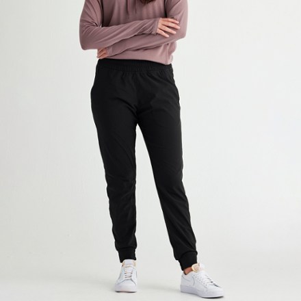 Free Fly Women's Lined Pull-On Breeze Joggers