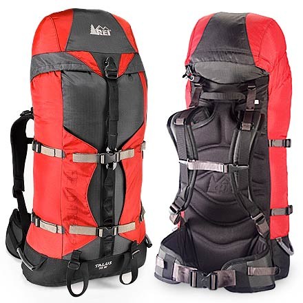 rei snowboard backpack