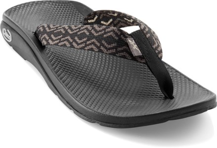 chaco flip flops near me