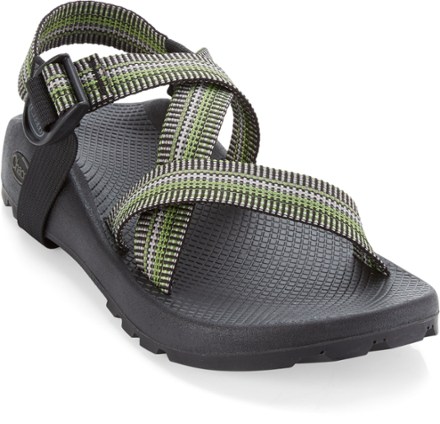 chaco vibram shoes