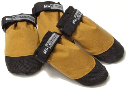 Rei adventure deals dog boots