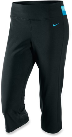 Nike dri fit capri pants top
