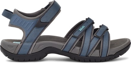 walking sandals women teva