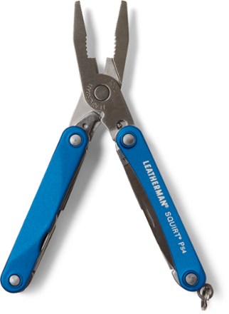 can you pack a leatherman in checked luggage