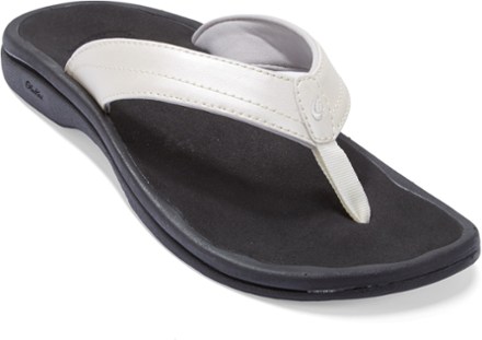 okali flip flops