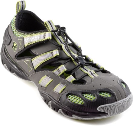 sperry men's water shoes