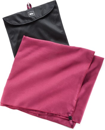 Below is the newest version of REI Co-op Multi Towel Lite X-Large - 54" x 25"