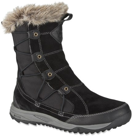 teva little cloud boots