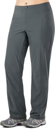 hiking clothes for plus size women