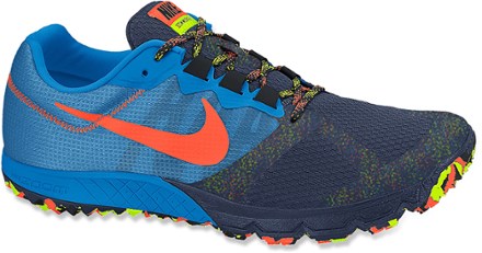 trail trainers nike