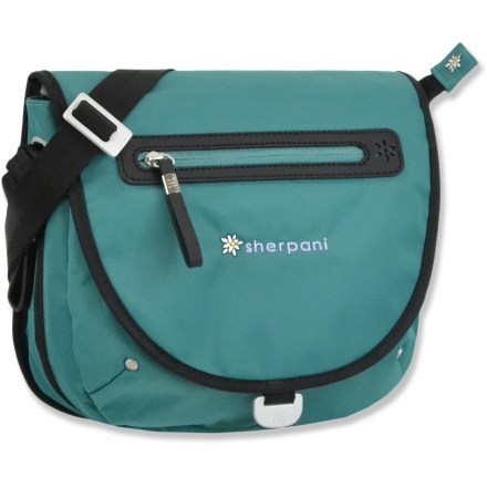 sherpani milli small messenger bag