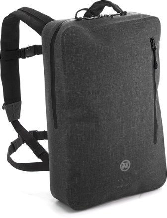 rei bike backpack