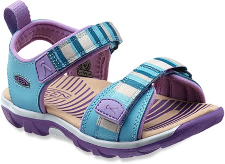 BLUE GROTTO/BOUGAINVILLEA