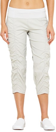 lucy Women's Get Going Capris