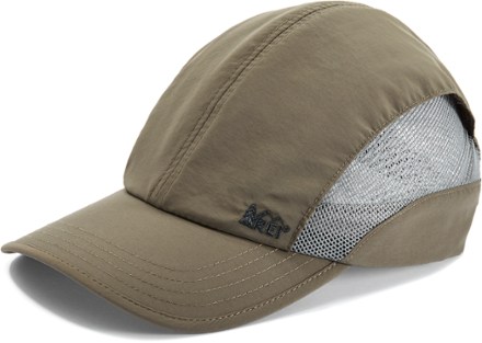 rei running hat