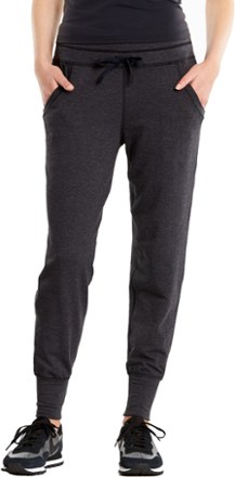 rei joggers