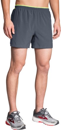 brooks mens sherpa 5 shorts