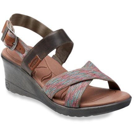 rei womens hiking sandals