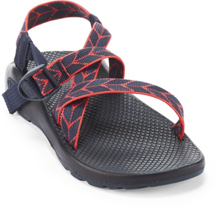 womens chaco sandals wide width