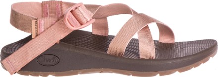 rose gold chacos