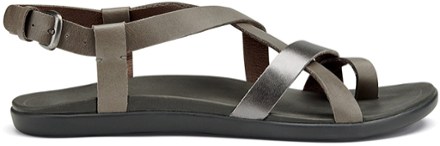 rei olukai sandals