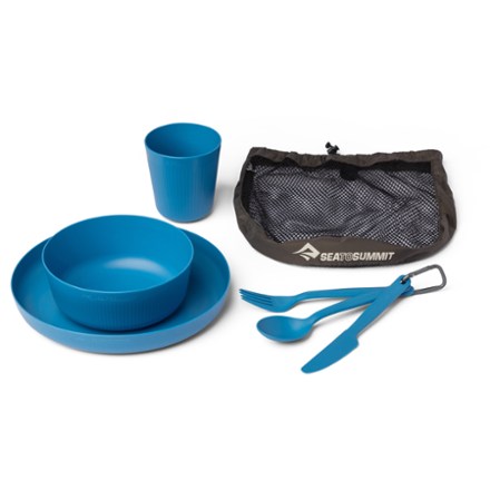 Camp Dinnerware Set with Mesh Sack - 6 Piece