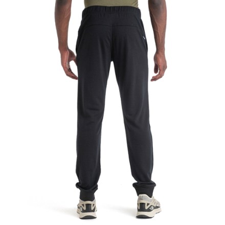 Patagonia P-6 Label Uprisal Sweatpants - Men's | REI Co-op